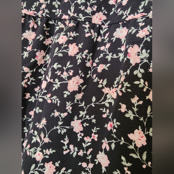 Full Tilt Dress, Girl's Size Small Black Floral Dress - Picture 6 of 7